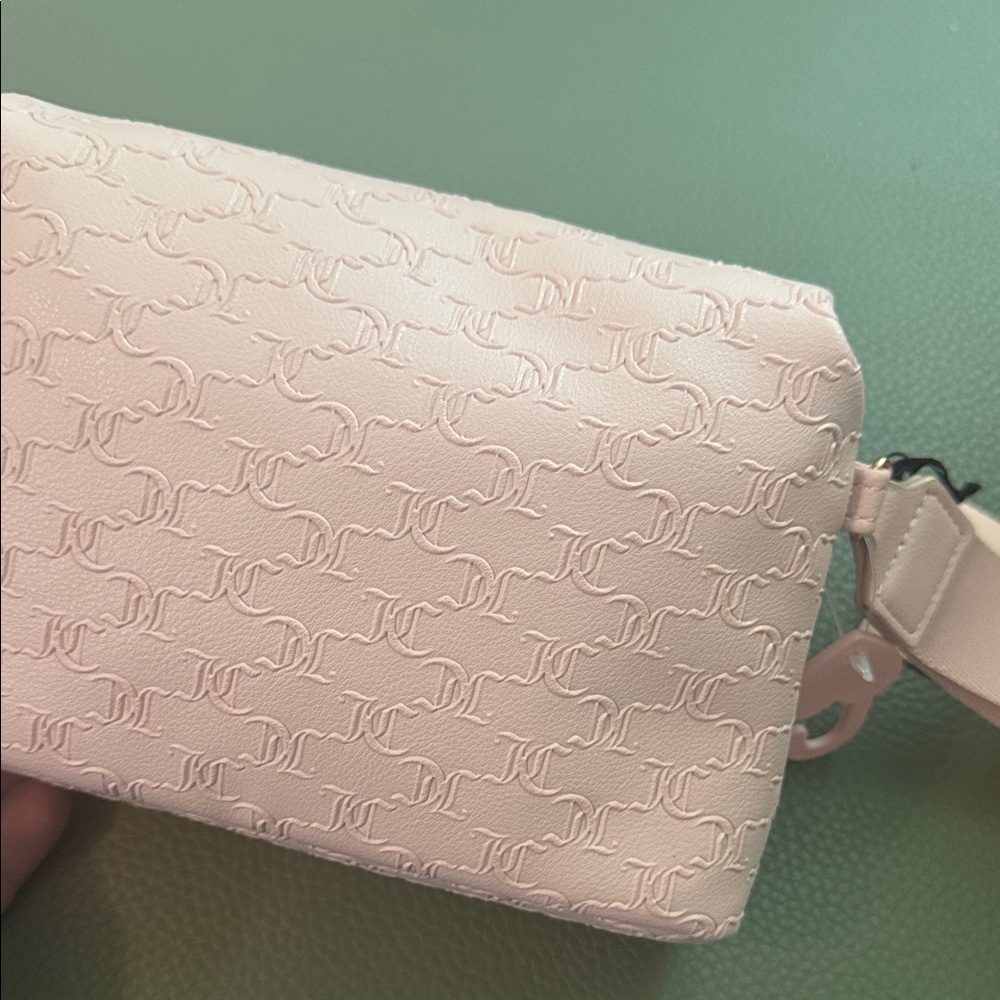Juicy Couture Pink Wrislet Bag - Picture 3 of 3